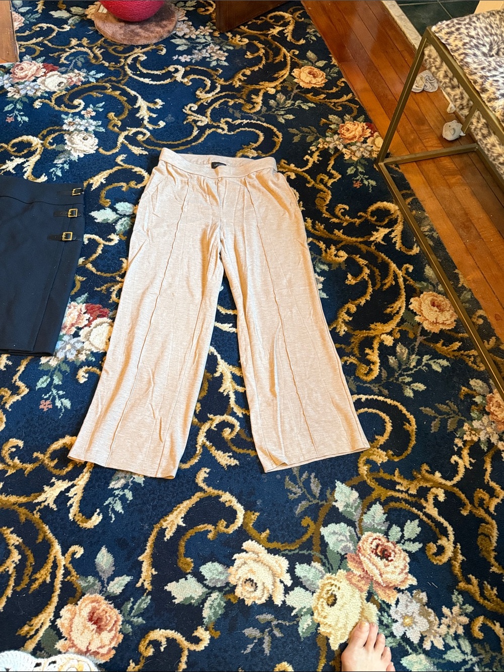 J. Jill Pull on untuck wide leg crop pants. Worn 3x